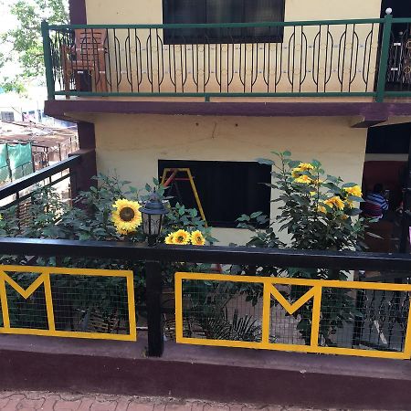 Hotel Madhumalti Matheran Extérieur photo