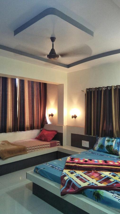 Hotel Madhumalti Matheran Extérieur photo